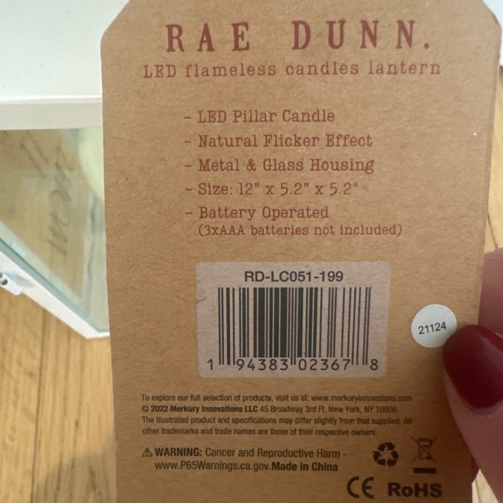 Rae Dunn LED flameless candles latern - Picture 5 of 5